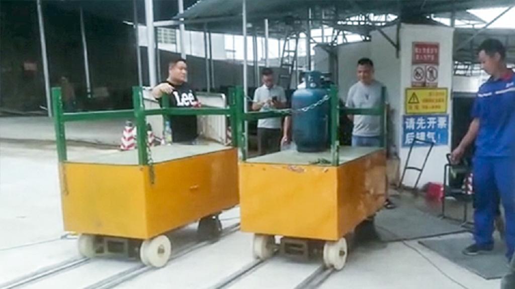 防爆電 機應用于液化氣站軌道運輸車案例